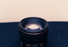 尼康24-70G镜头的特点和优势（完美搭配相机，捕捉精彩瞬间）