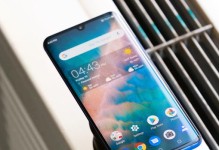 HTC手机10Pro评测（功能强大，拍照出众，是您的最佳选择）
